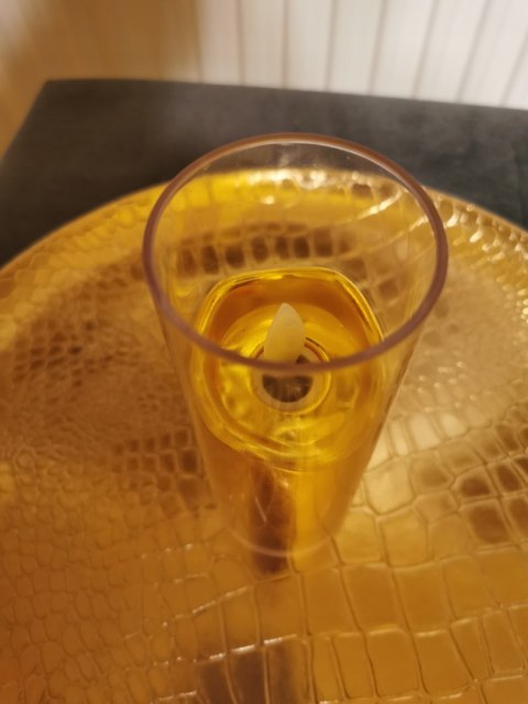 Dekoracyjna Świeca z RUCHOMYM PŁOMIENIEM 14,5 cm