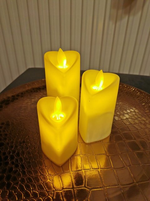 PREZENT ROCZNICA ZESTAW 3 białych ŚWIEC 4D SERC