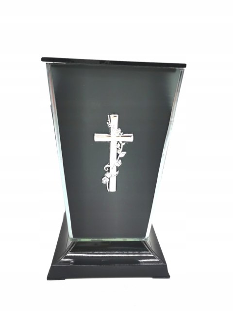 ZNICZ ZNICZE CZARNA SATYNOWA KAPLICZKA Z APLIKACJĄ