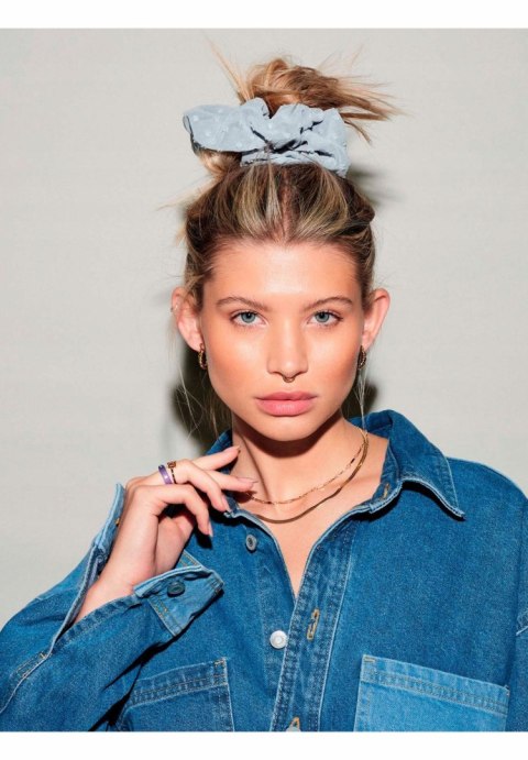 Gruba gumka do włosów scrunchie wzór w kropki